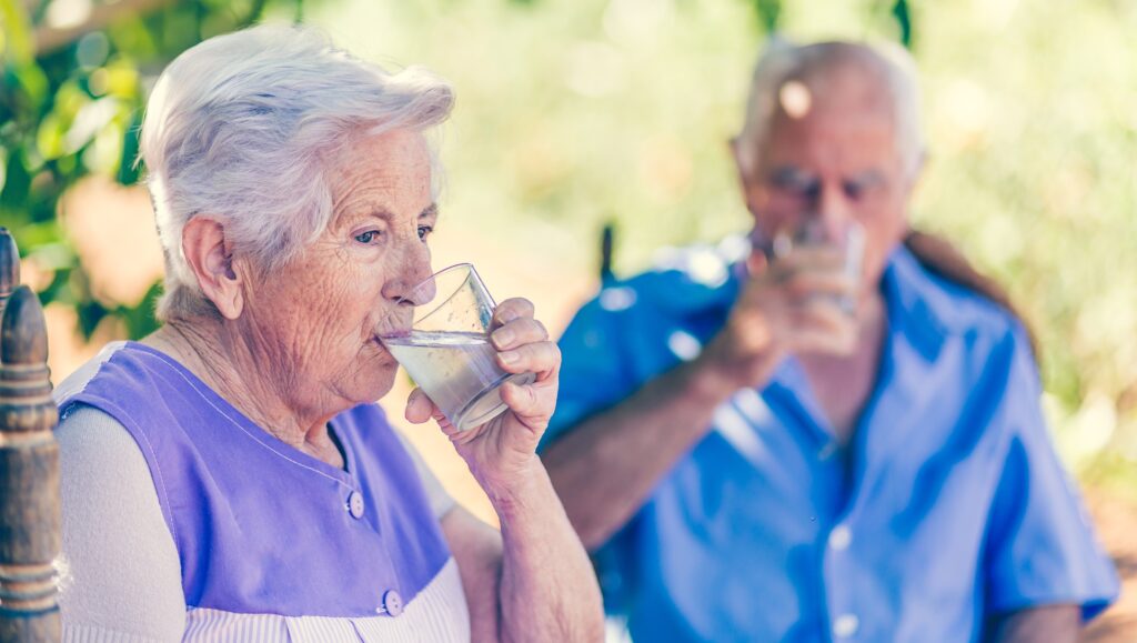 Hidratación en adultos mayores
